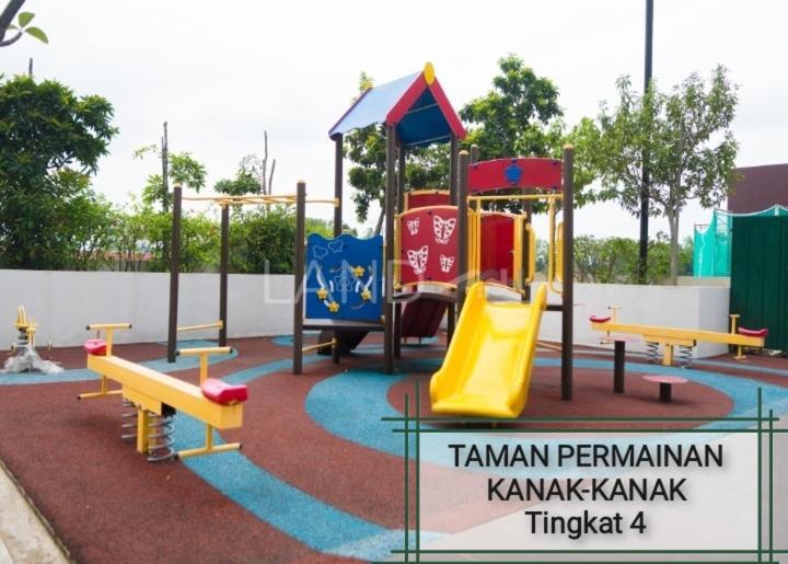 Azin Ramli Studio Seri Kembangan Luaran gambar